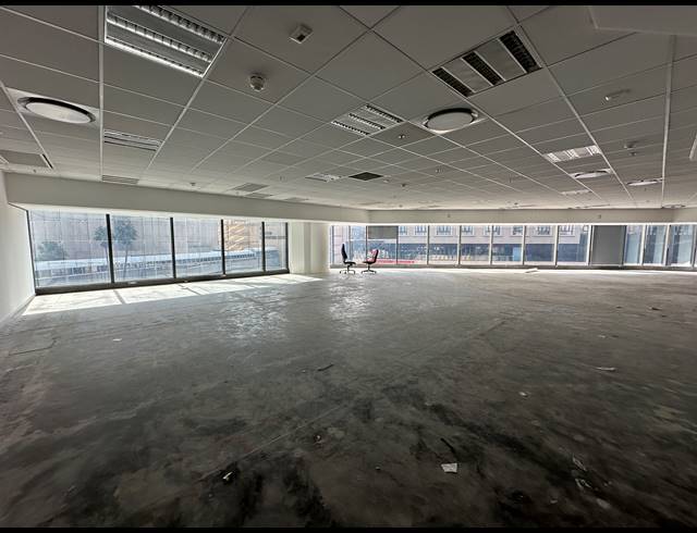 365M² OFFICE TO LET IN SANDTON CENTRAL